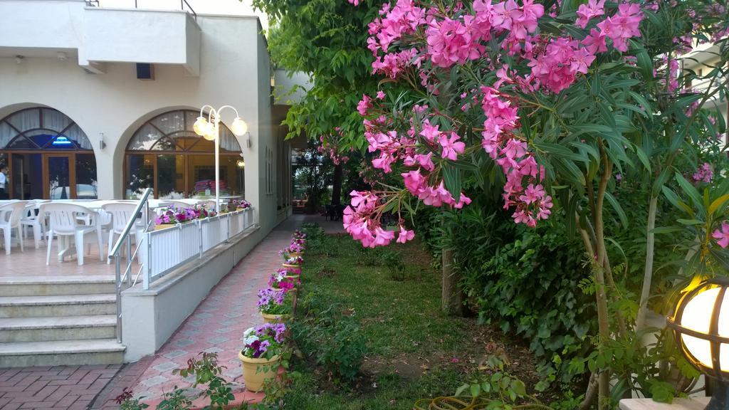 Hotel Arteka Ocaklar Екстер'єр фото